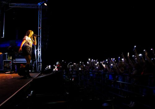 2023 Fair Lauren Alaina and crowd